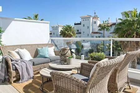 Jade Beach Apartment *